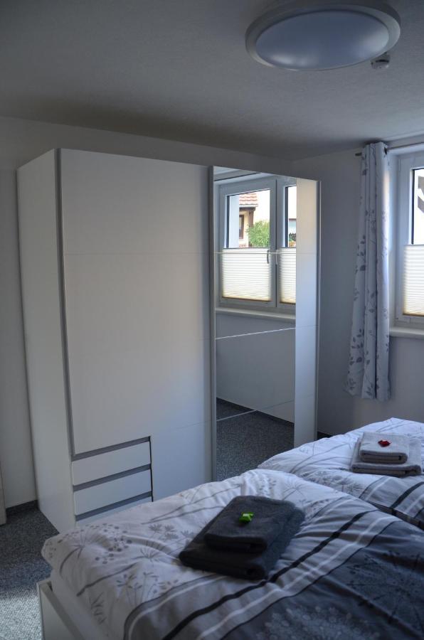 Hempis Ferienwohnungen Hochkirch Exterior foto